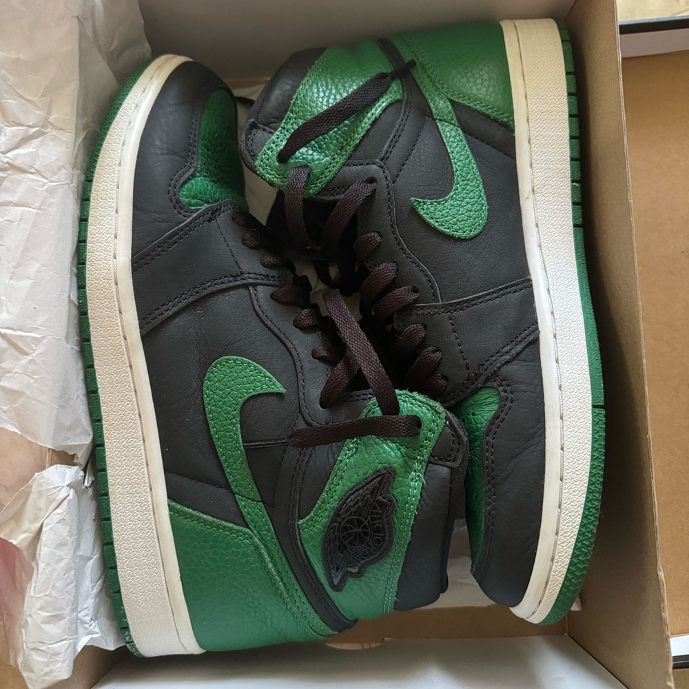 Jordan 1 Pine Green